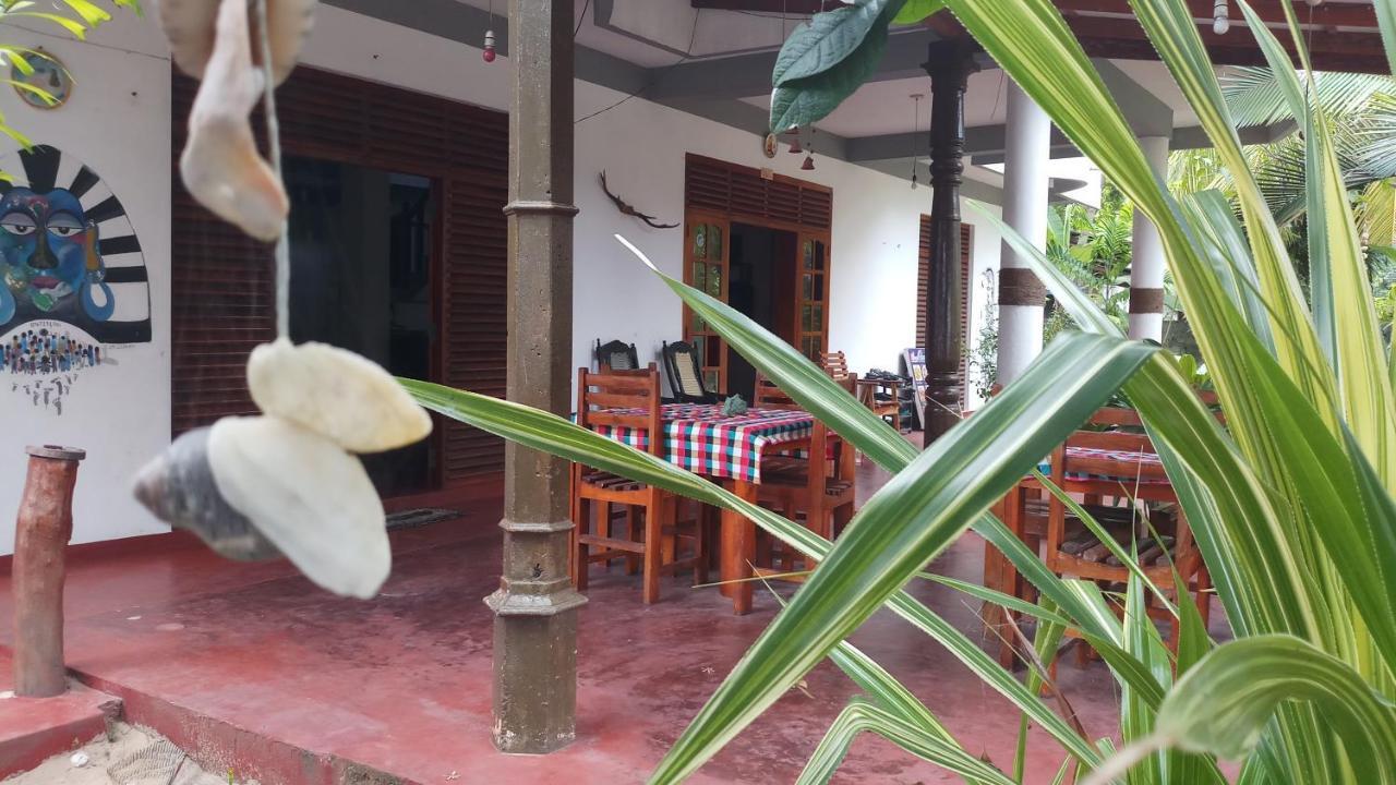 Julie Guest House Tangalle Eksteriør bilde
