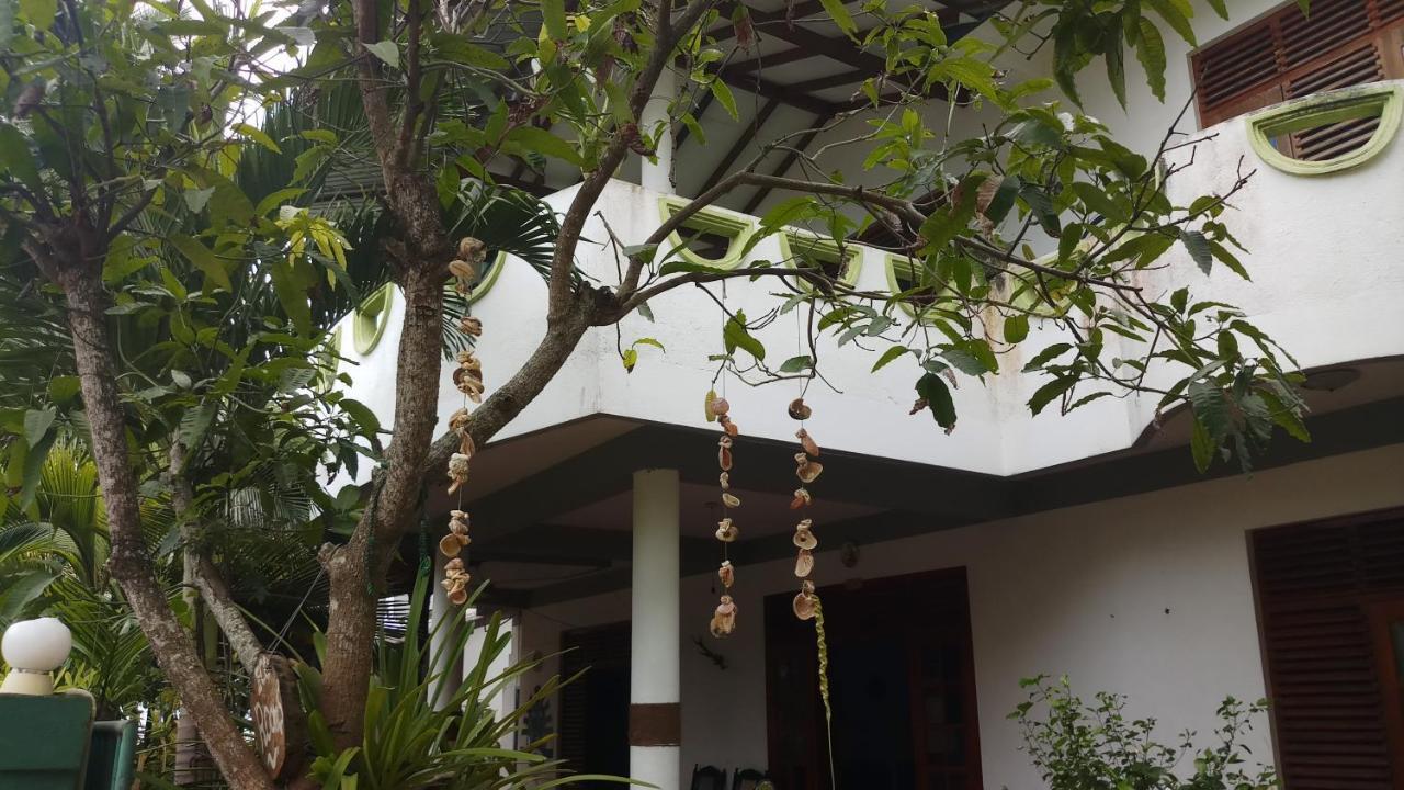 Julie Guest House Tangalle Eksteriør bilde